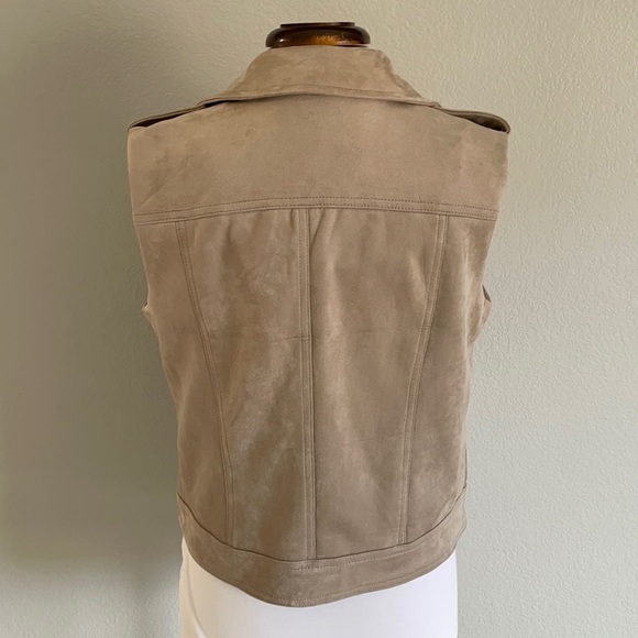 Philosophy Faux Leather Vest - Picture 3 of 6